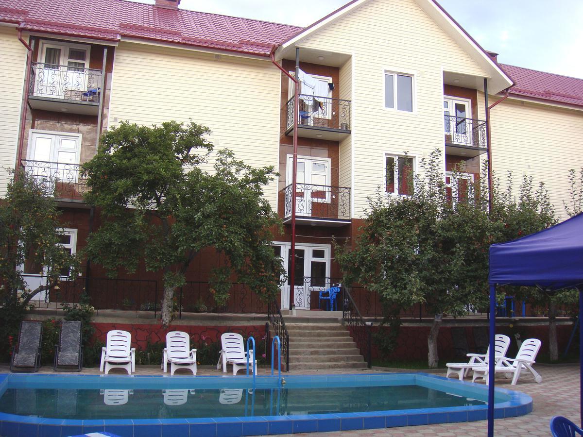 Mini-Pansionat Maksat Çolpan Ata Dış mekan fotoğraf
